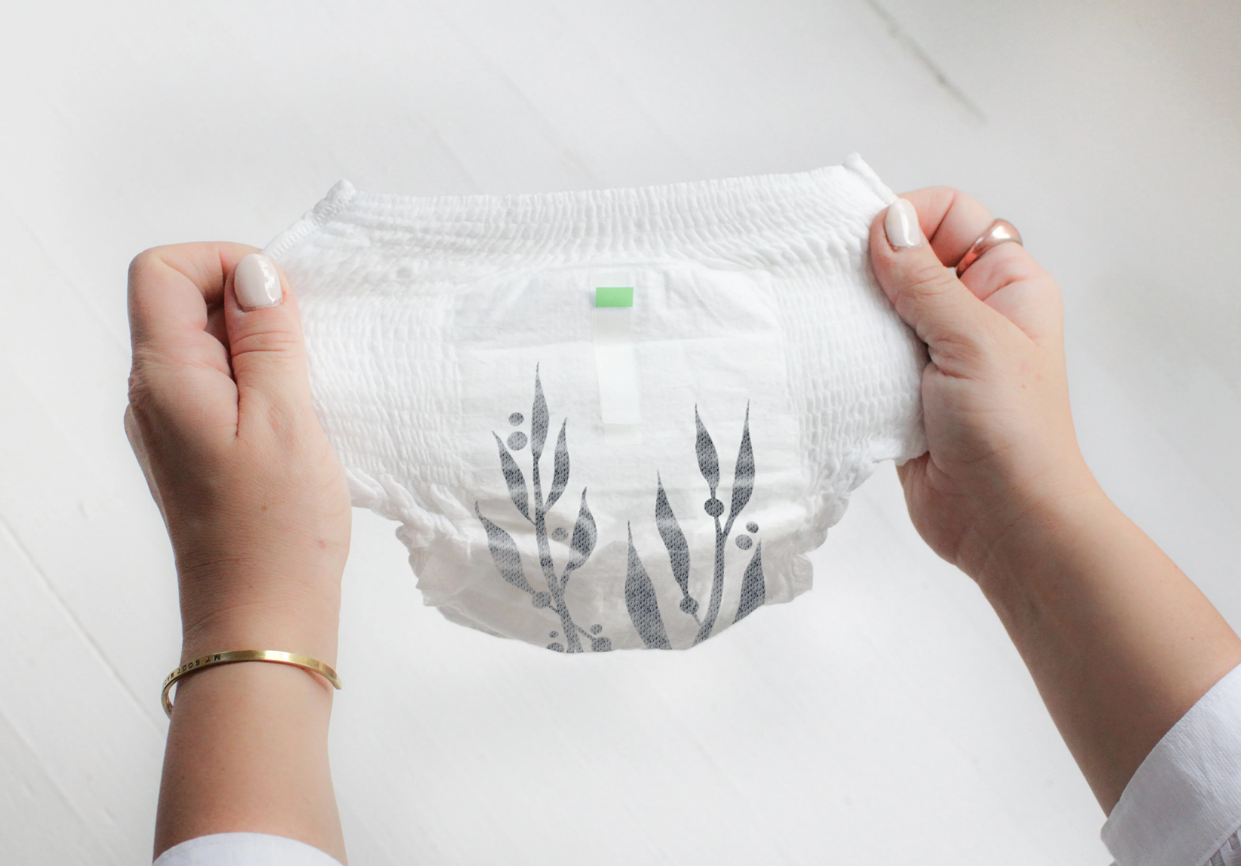 Clear Dry™ Natural Disposable Diaper Pants (Members)