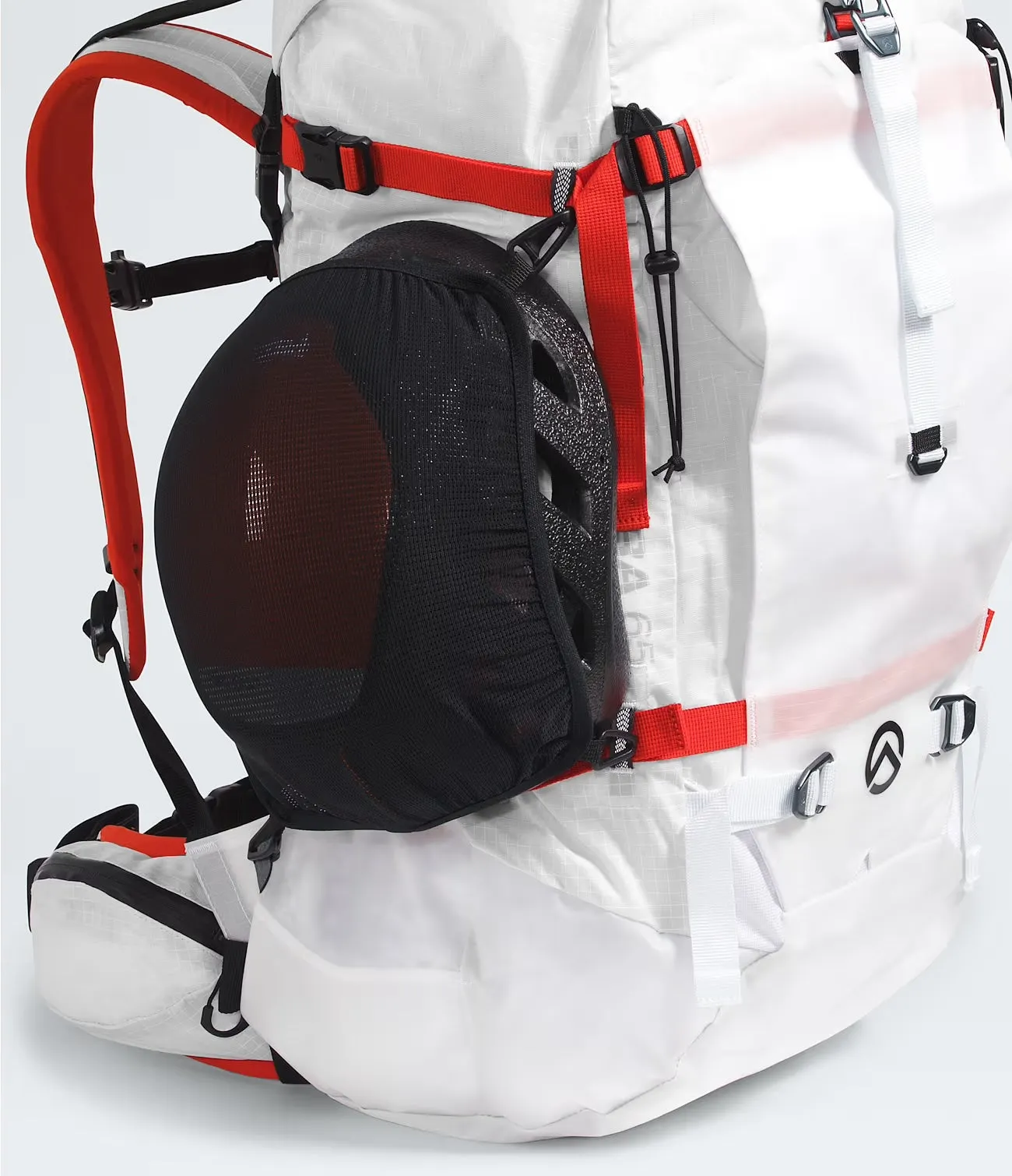 The North Face Cobra 65 Pack (Unisex)